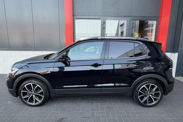 Volkswagen T-Cross (2022) thumbnail 2