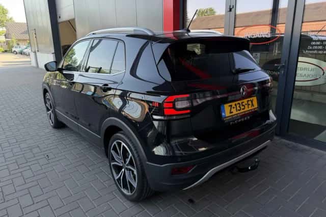 Volkswagen T-Cross (2022) thumbnail 3