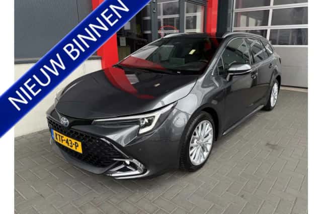 Toyota Corolla (2024) thumbnail 1