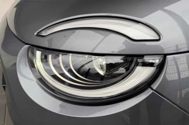 Fiat 500 (2020) thumbnail 2