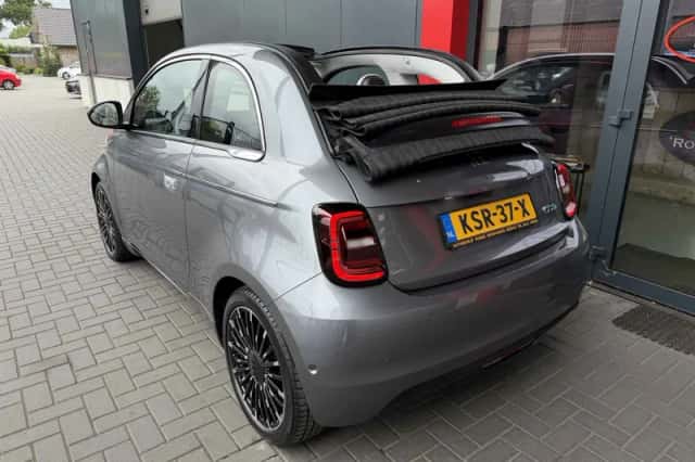 Fiat 500 (2020) thumbnail 6