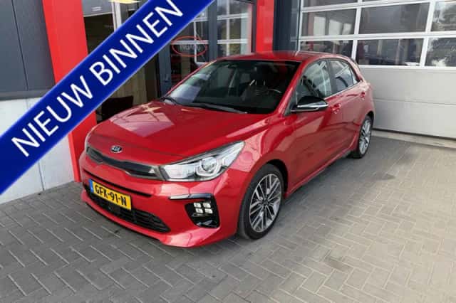 Kia Rio (2021) thumbnail 1