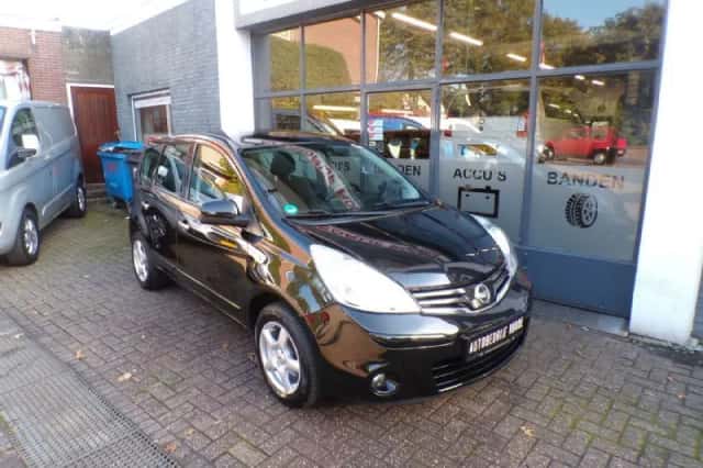 Nissan Note (2011) thumbnail 2