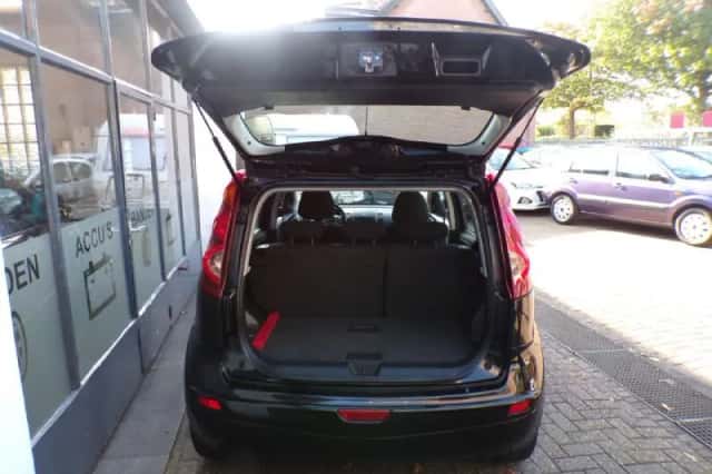 Nissan Note (2011) thumbnail 6