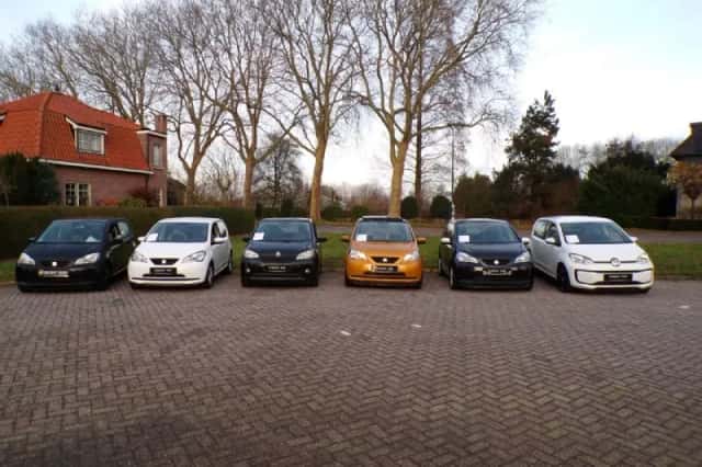 Volkswagen Up! (2013) thumbnail 2