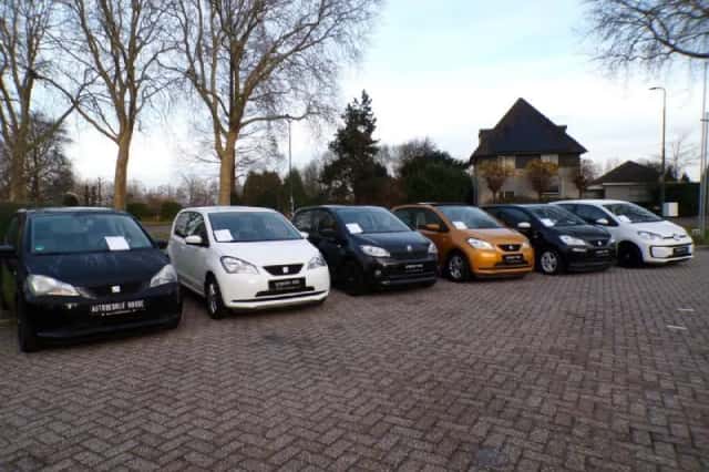 SEAT Mii (2014) thumbnail 5