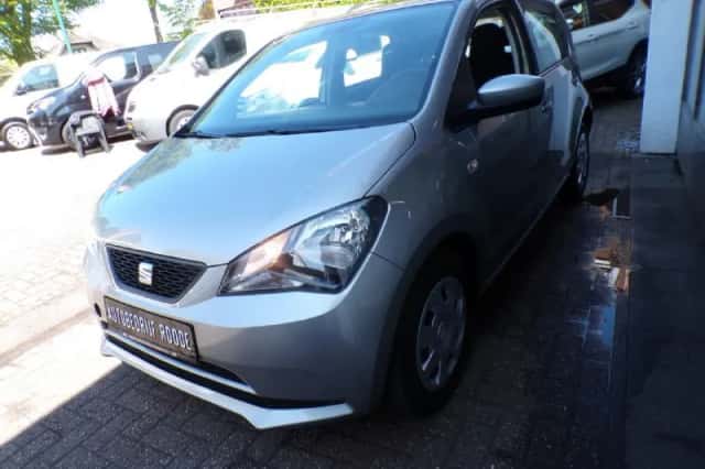 SEAT Mii (2017) thumbnail 3