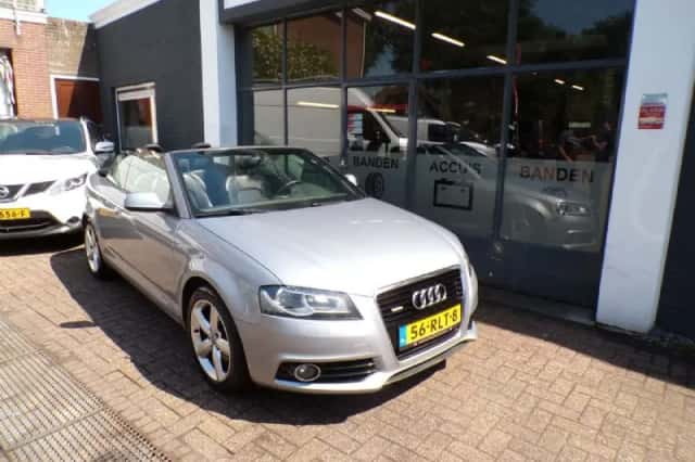 Audi A3 (2011) thumbnail 4