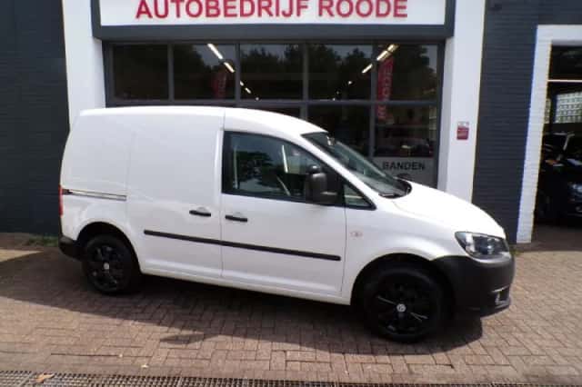 Volkswagen Caddy (2014) thumbnail 1