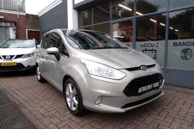 Ford B-Max (2017) thumbnail 2