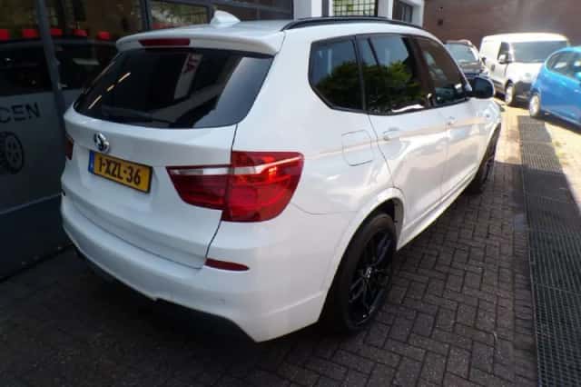 BMW X3 (2014) thumbnail 5