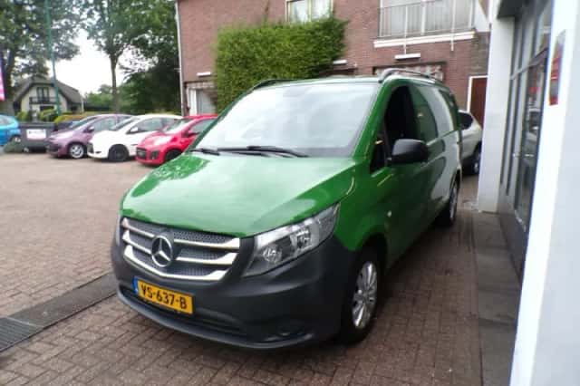 Mercedes-Benz Vito (2015) thumbnail 5