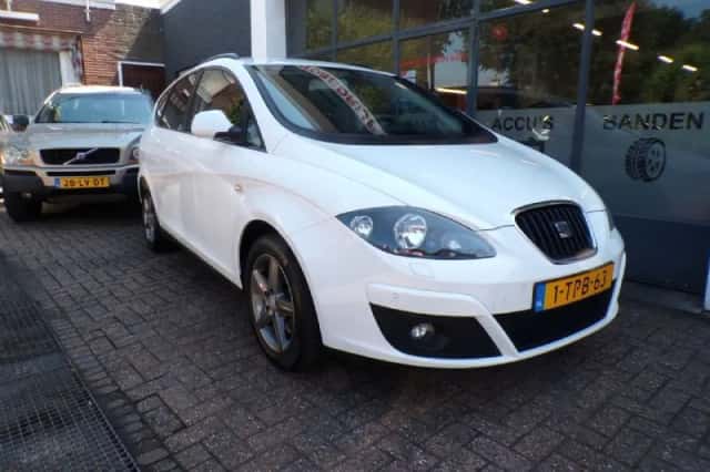 SEAT Altea XL (2014) thumbnail 2