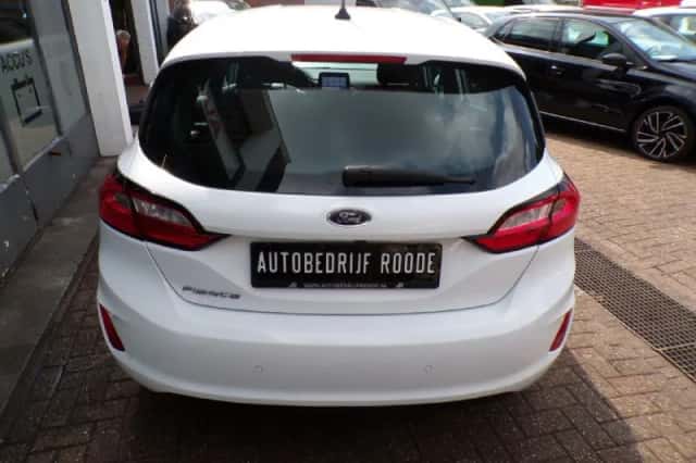 Ford Fiesta (2024) thumbnail 6