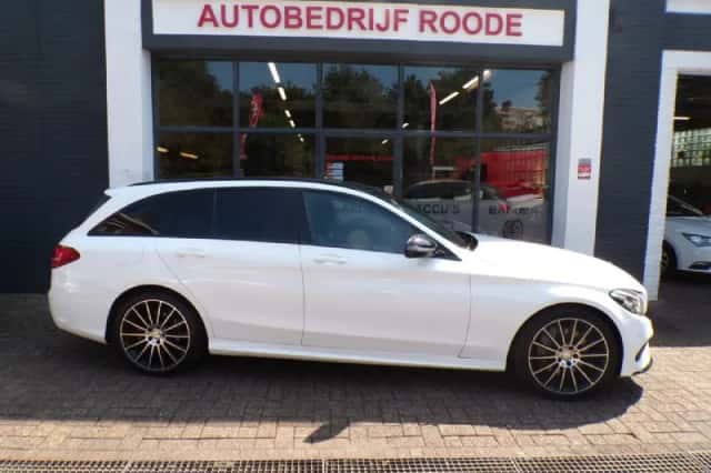 Mercedes-Benz C-Klasse (2016) thumbnail 1