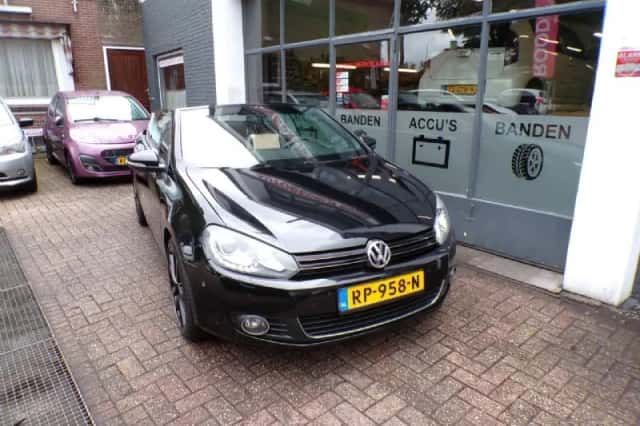 Volkswagen Golf (2012) thumbnail 3