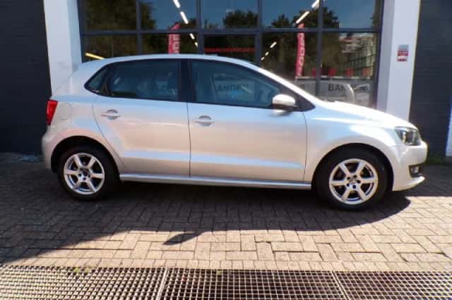 Volkswagen Polo (2012) thumbnail 4