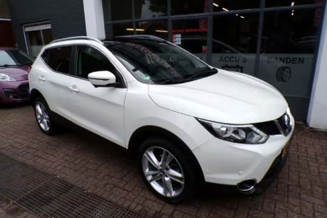 Nissan Qashqai (2016) thumbnail 2
