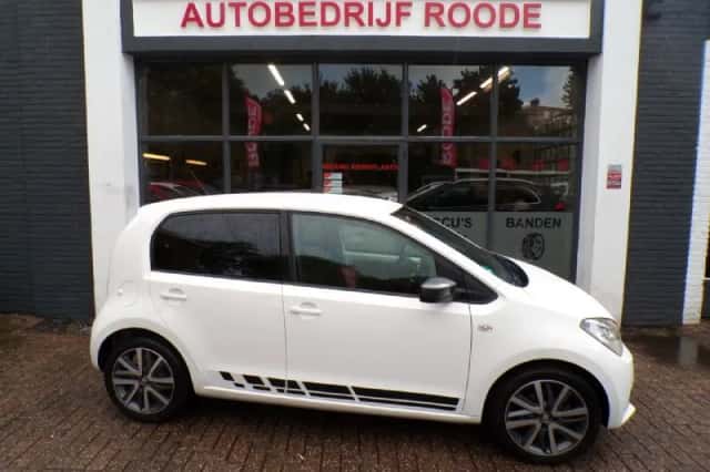 SEAT Mii (2017) thumbnail 1