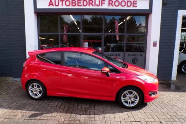 Ford Fiesta (2017) thumbnail 1