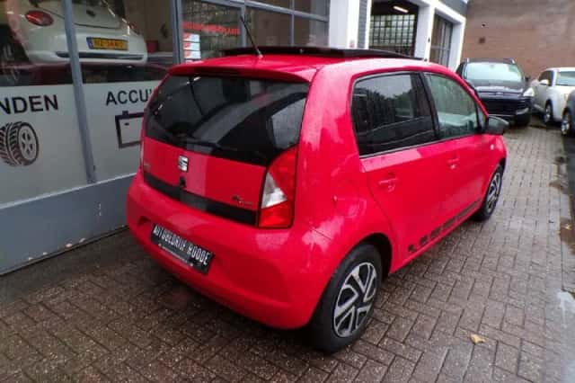 SEAT Mii (2019) thumbnail 6