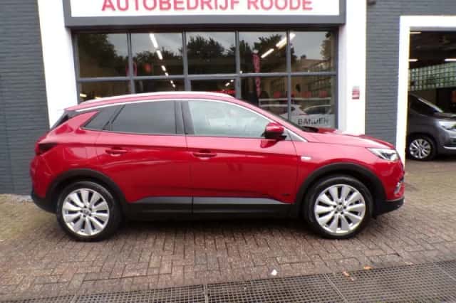 Opel Grandland (2020) thumbnail 4