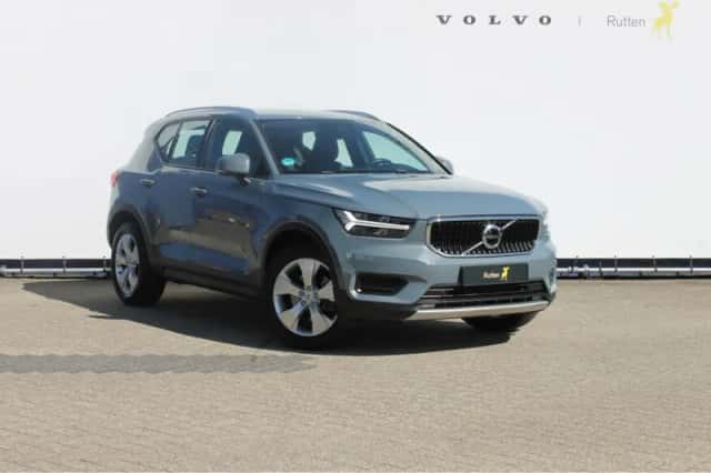 Volvo XC40 (2019) thumbnail 2