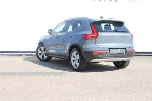 Volvo XC40 (2019) thumbnail 5