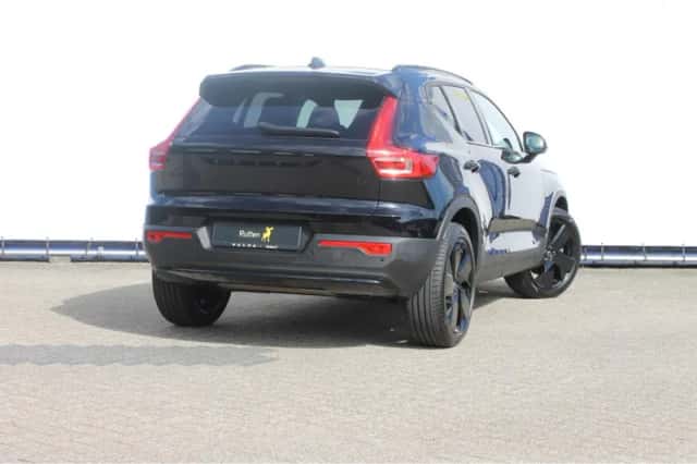 Volvo XC40 (2025) thumbnail 6