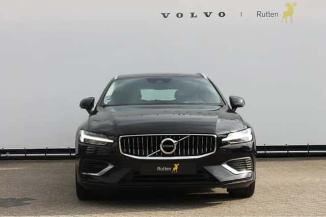 Volvo V60 (2020) thumbnail 3