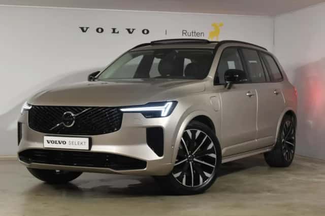 Volvo XC90 (2025) thumbnail 2