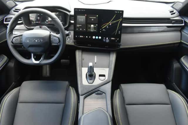 Lynk & Co 01 (2026) thumbnail 3