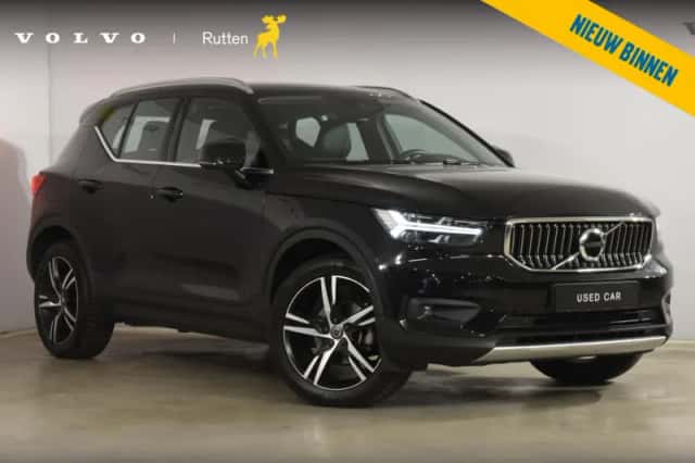 Volvo XC40 (2020) thumbnail 1