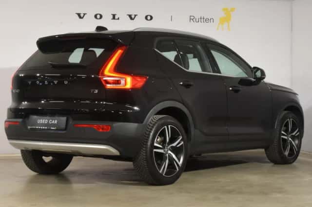 Volvo XC40 (2020) thumbnail 5