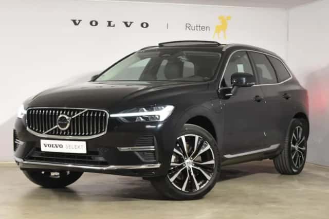 Volvo XC60 (2023) thumbnail 2
