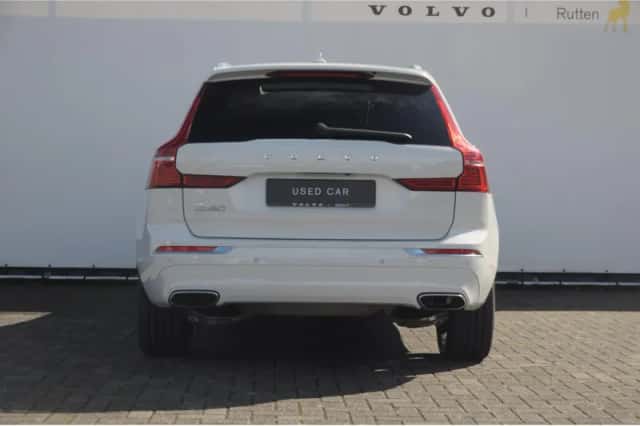 Volvo XC60 (2021) thumbnail 6