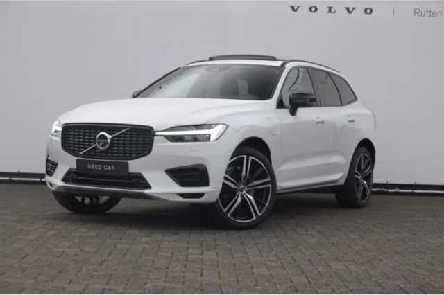 Volvo XC60 (2021) thumbnail 3