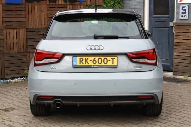 Audi A1 (2018) thumbnail 5