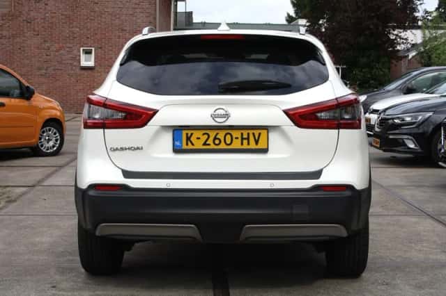 Nissan Qashqai (2018) thumbnail 6