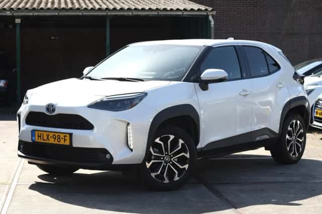 Toyota Yaris Cross (2023) thumbnail 1