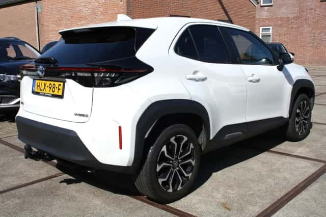 Toyota Yaris Cross (2023) thumbnail 5