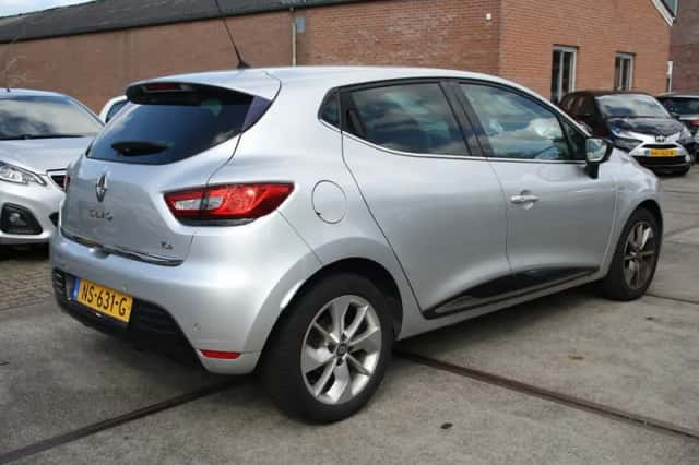 Renault Clio (2017) thumbnail 5