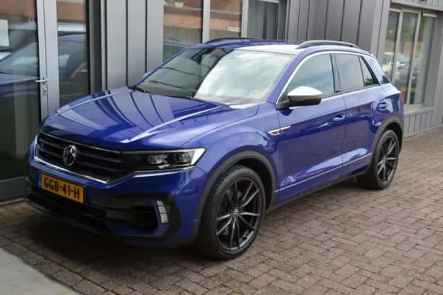 Volkswagen T-Roc (2022) thumbnail 3