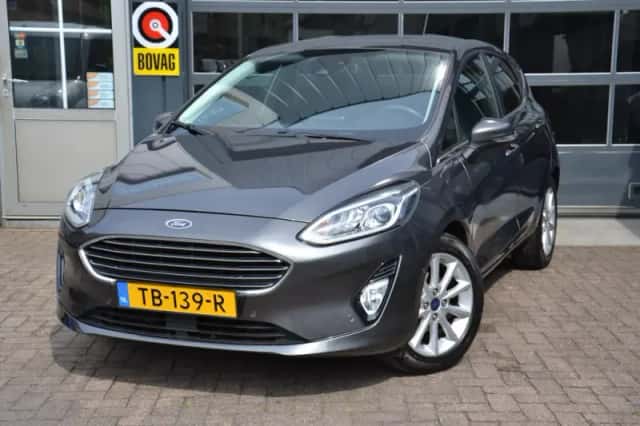 Ford Fiesta (2018) thumbnail 1