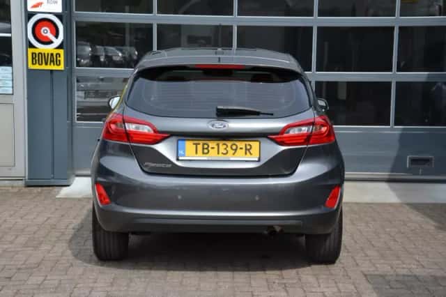 Ford Fiesta (2018) thumbnail 4