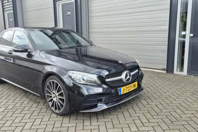 Mercedes-Benz C-Klasse (2020) thumbnail 1