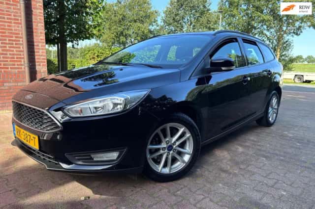 Ford Focus (2017) thumbnail 1