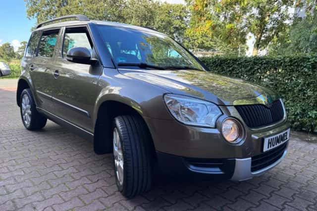 Škoda Yeti (2011) thumbnail 4