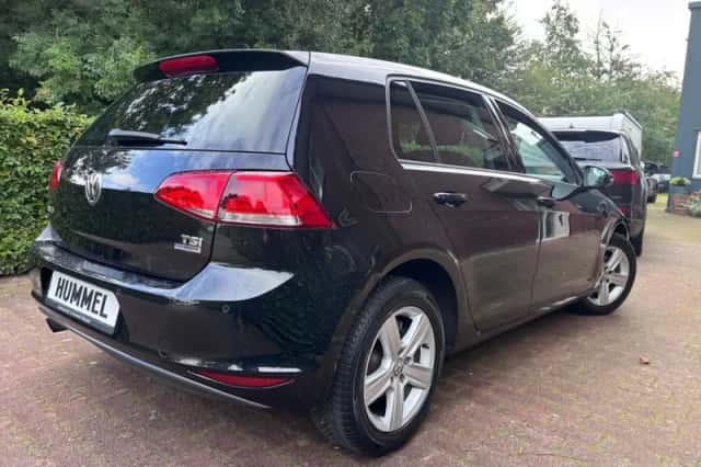 Volkswagen Golf (2013) thumbnail 3