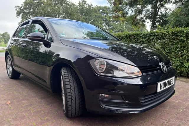 Volkswagen Golf (2013) thumbnail 4